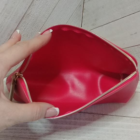 NEW Lancome Paris Bright Pink Makeup Toiletries Bag - Picture 4 of 4